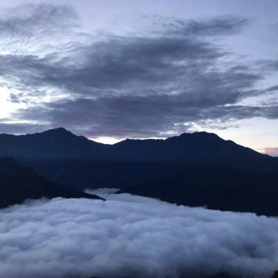 武界日出雲海美景