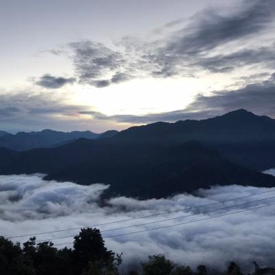 武界日出雲海美景